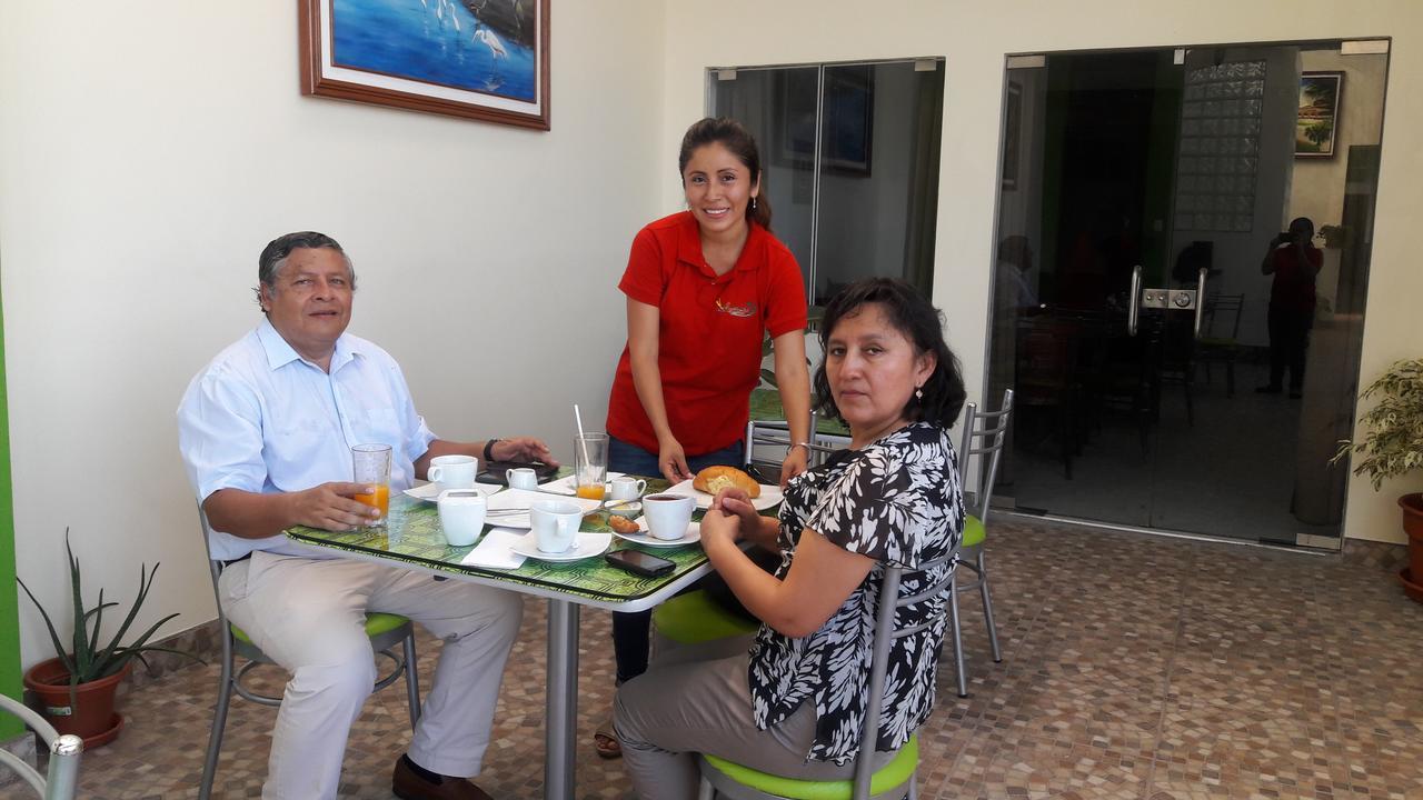 Alojamiento El Cardenal Iquitos Ngoại thất bức ảnh